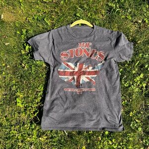 The Rolling Stone T-shirt | Size: Medium